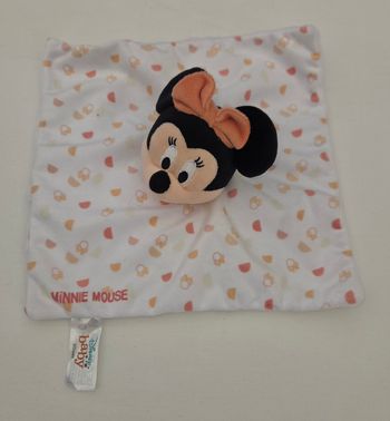 Doudou Minnie carre plat blanc avec motifs - Minnie Mouse -