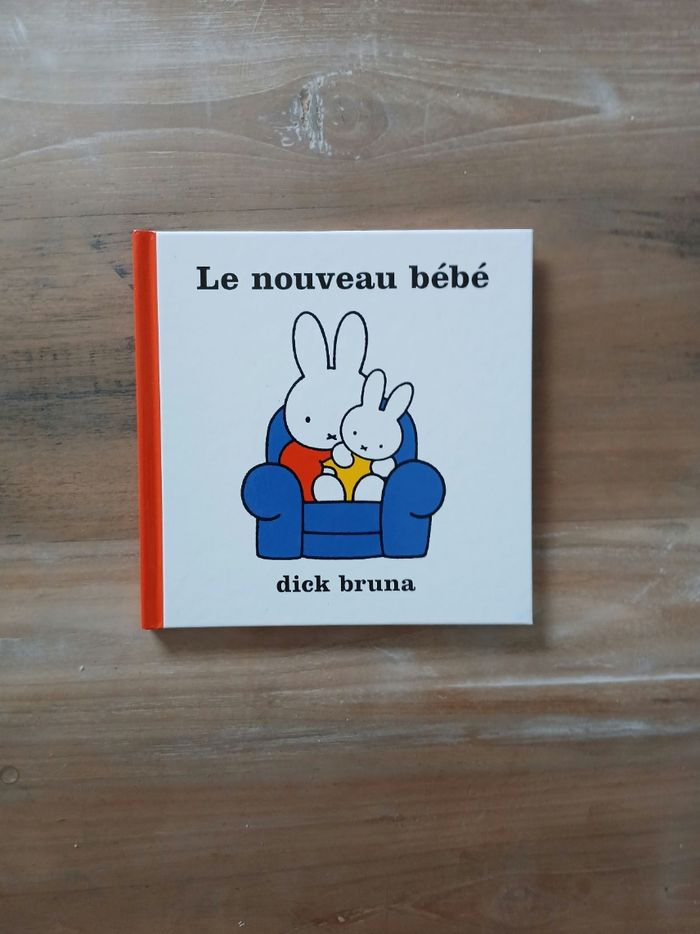 Livre "le nouveau bébé "