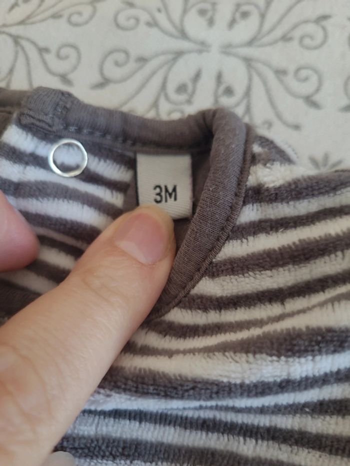 👶pyjamas 2 pièces taille 3 mois👶 - photo numéro 2