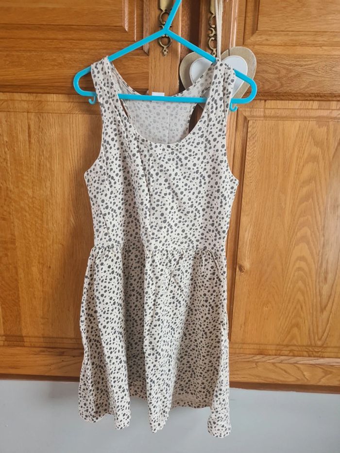 Lot robes ete 9/10 ans