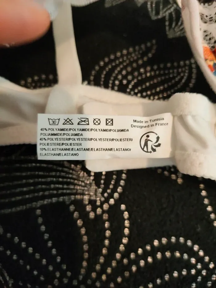 Très joli Soutien gorge dentelle Hechter 85B - photo numéro 7