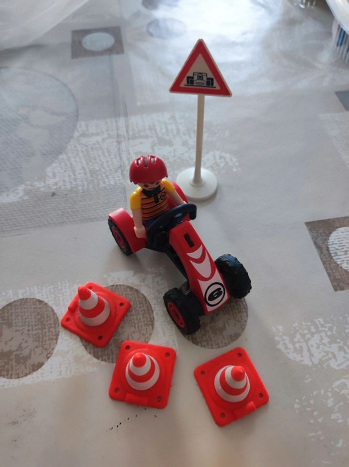 Enfant et kard playmobil