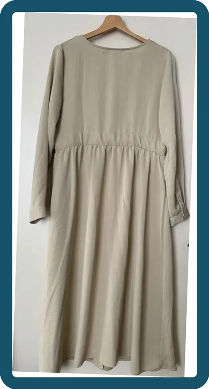 Robe beige chic satinée Joli&Lolly T/M - photo numéro 3