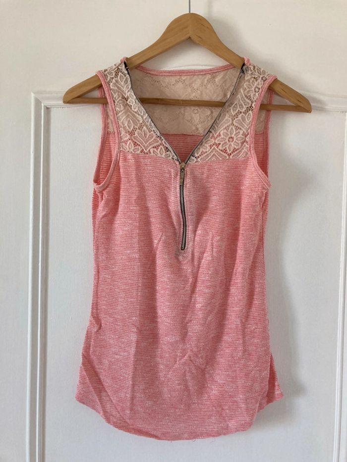 Débardeur rayé dentelle