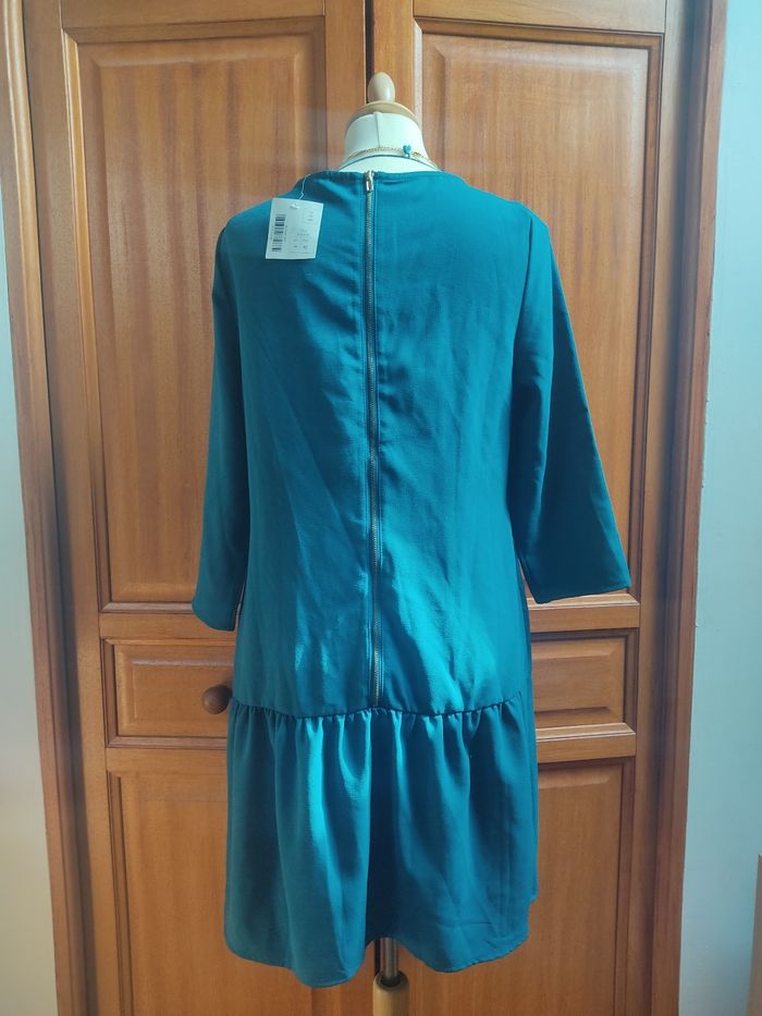 Robe mi-longue 42 XL bleu canard fermeture doré Neuve avec étiquette - photo numéro 5