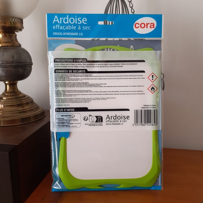 Neuf: Ardoise effaçable/Feutre +Crayon-gomme Ourson - photo numéro 5