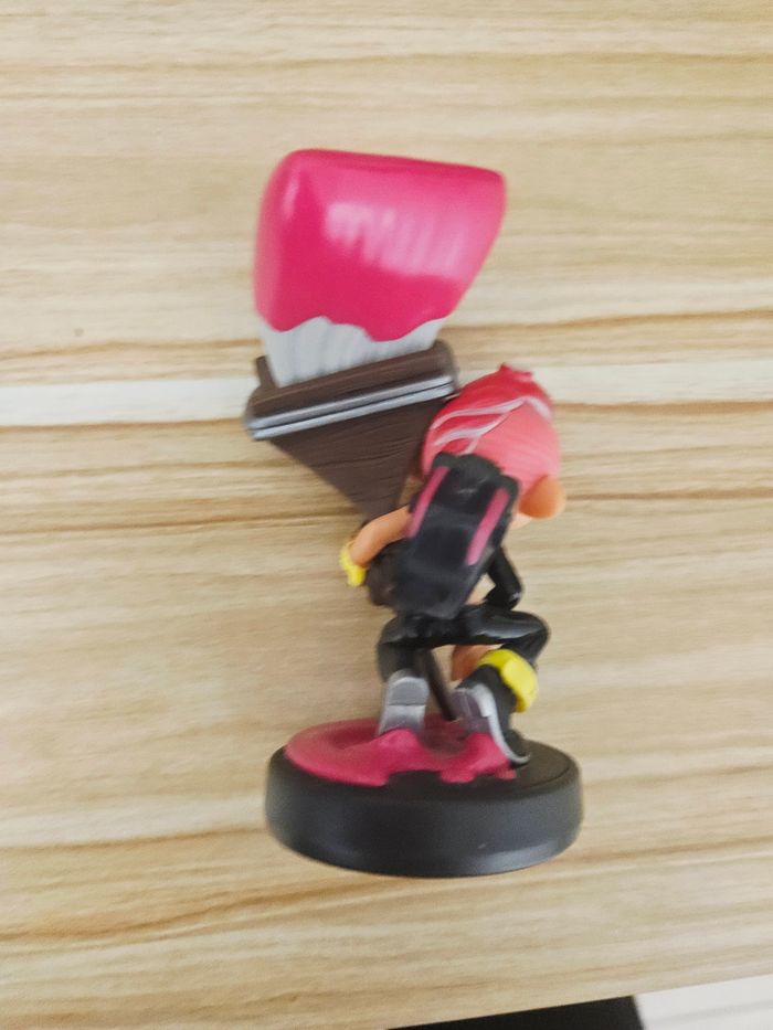 Amiibo splatoon garçon octaling rose - photo numéro 2