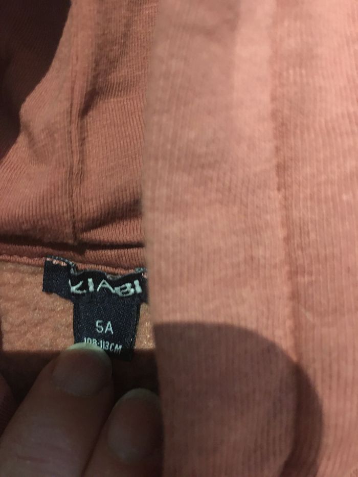 Sweat fille - photo numéro 2