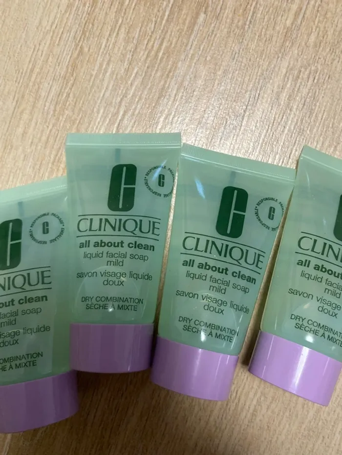 Savon visage liquide doux