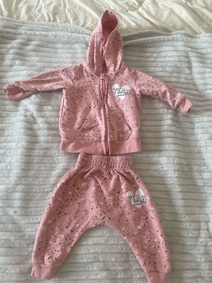 Ensemble jogging 3 mois