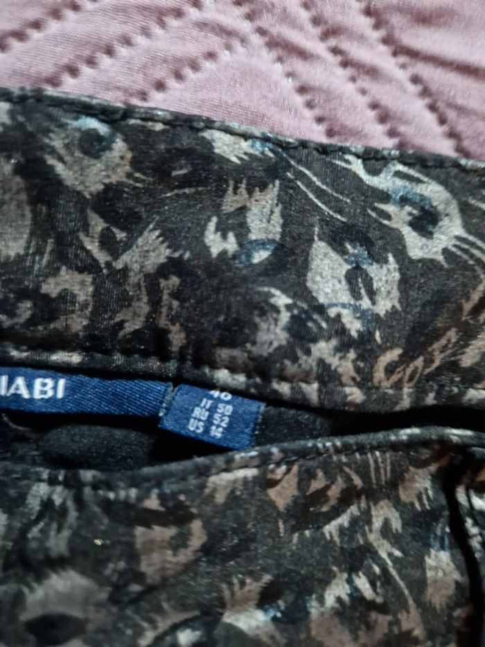 Pantalon avec motifs taille46 - photo numéro 5
