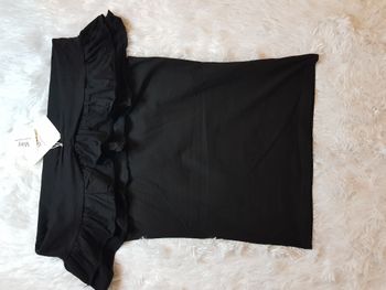 Haut noir col bateau Taille S/M Neuf