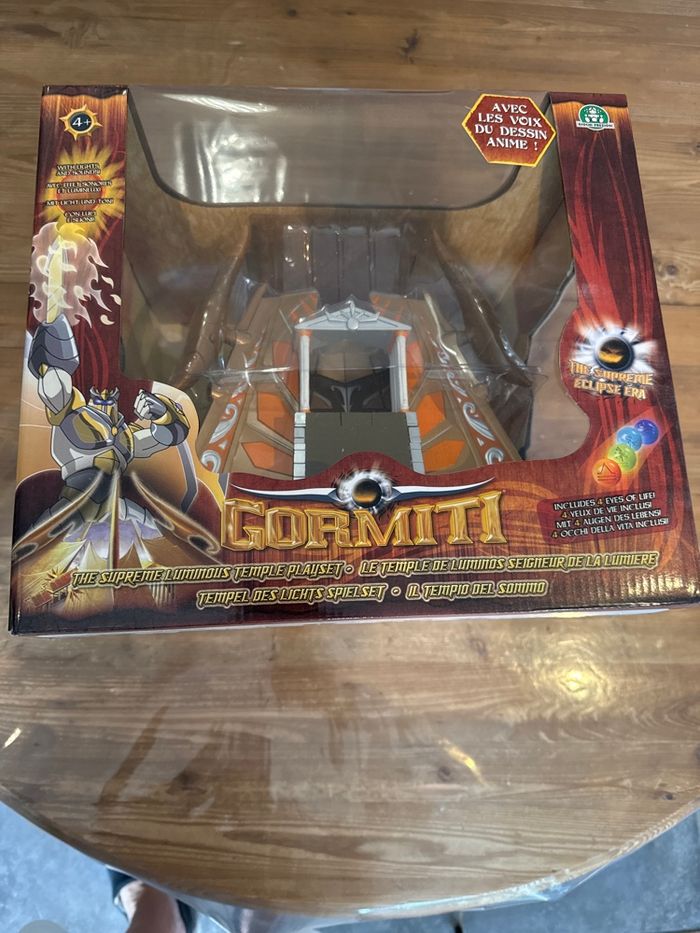 Gormiti le temple de luminos seigneur de la lumière - photo numéro 3