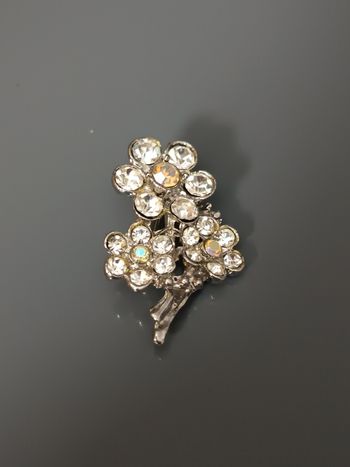 Broche 