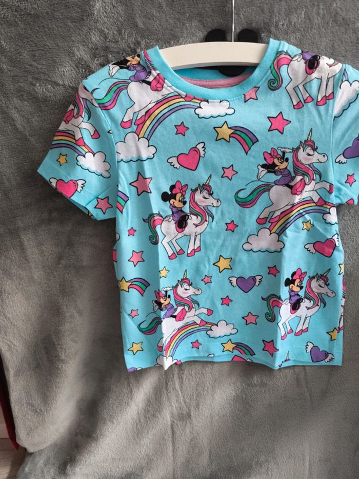 T-shirt Minnie 3-4 ans neuf - photo numéro 2