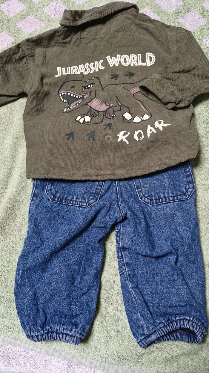 Lot vêtements 9 mois - photo numéro 3