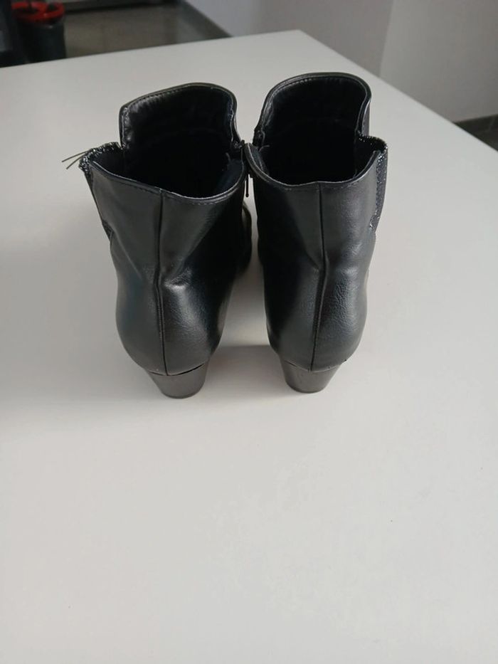 Bottine noire - photo numéro 4
