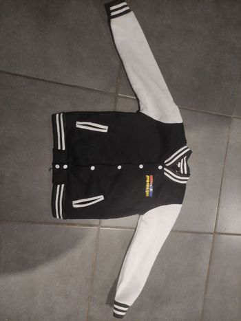 Veste neuve jamais porté taille 100