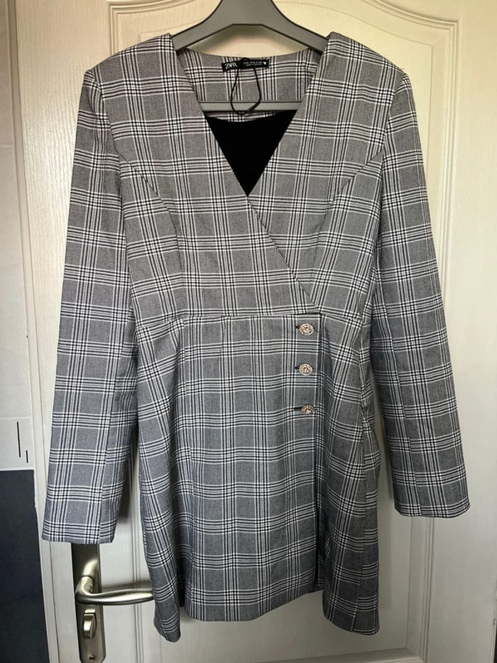 Robe à épaulettes Zara taille S