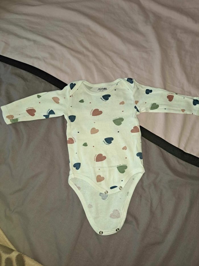 bodys - photo numéro 2