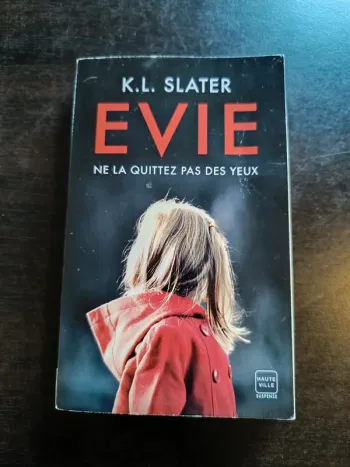 Livre EVIE - K.L. Slater