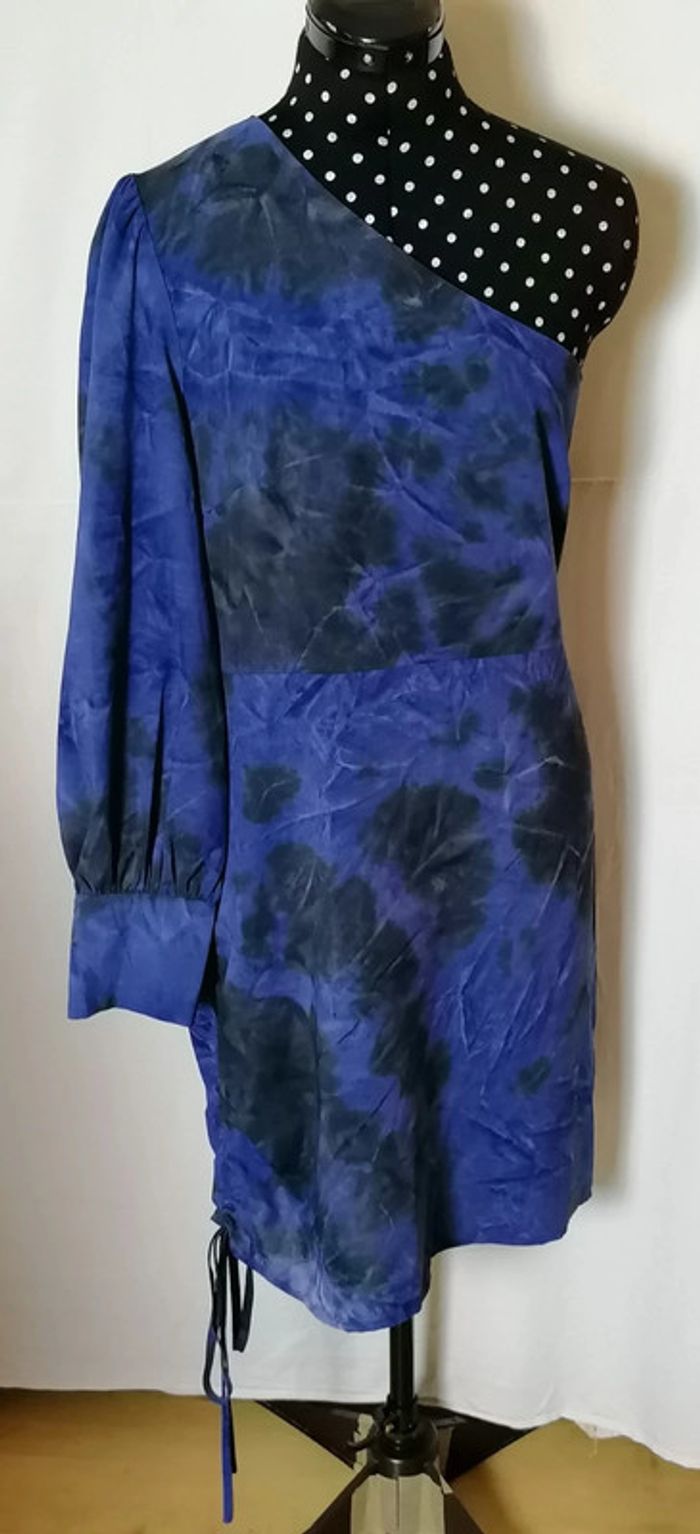 Robe à une manche bleu roi et noir taille 42 Missguided - photo numéro 2