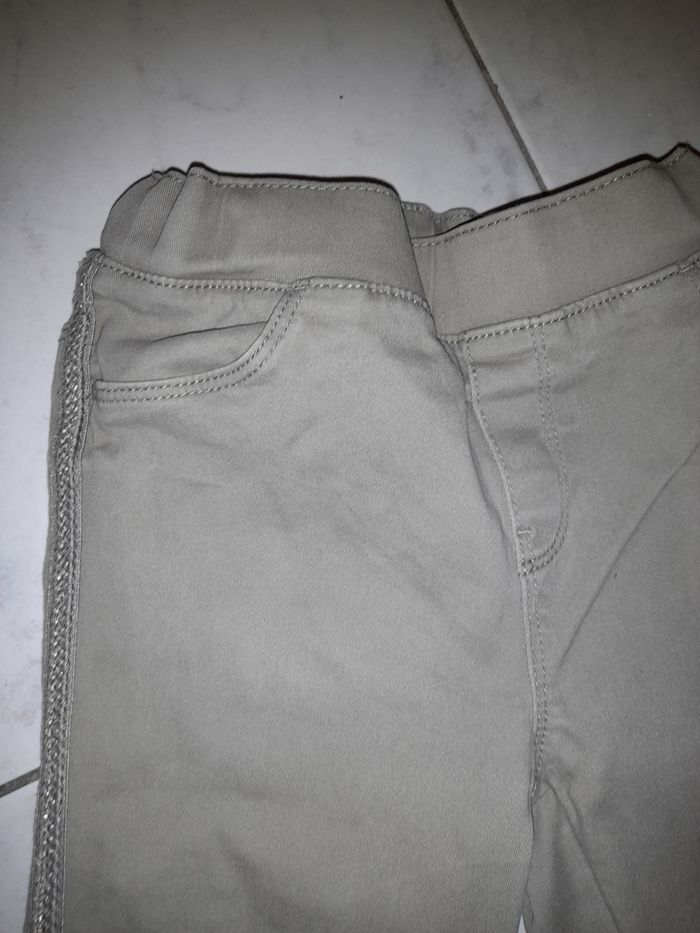 Skinny kaki - photo numéro 3