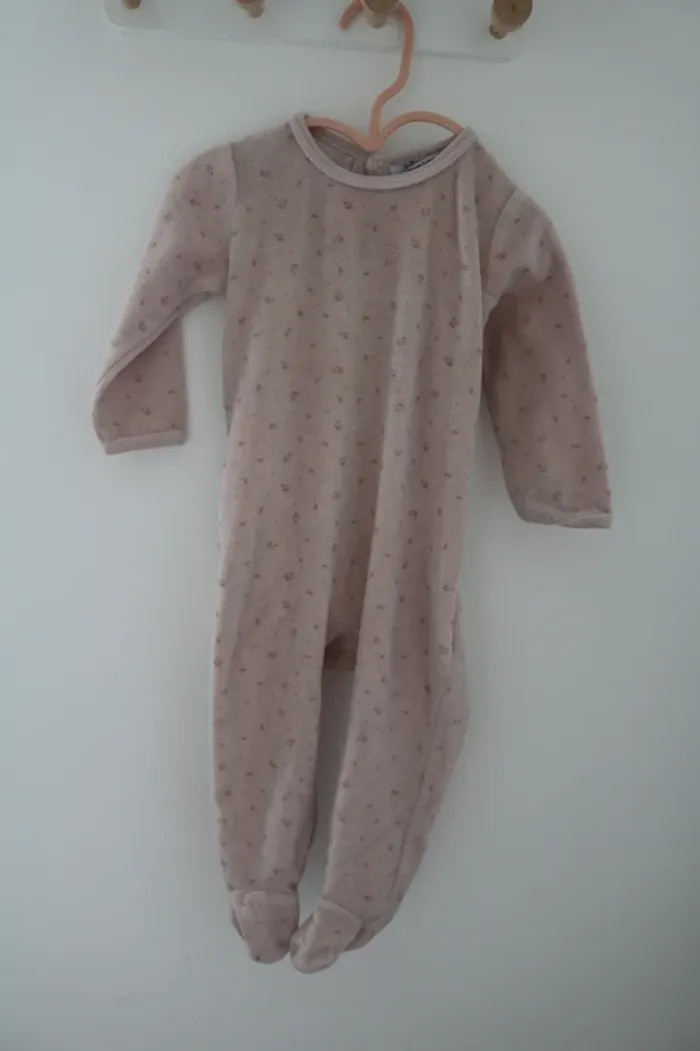 Lot pyjamas hiver fille NPO 12 mois - photo numéro 4