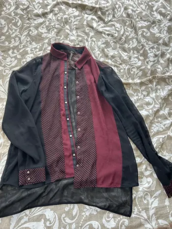 Chemise noir bordeaux cop copine taille 38