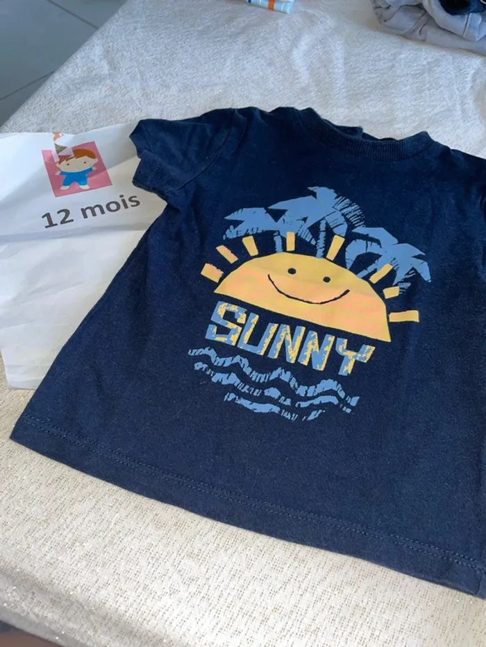 Tee shit Kiabi 12 mois