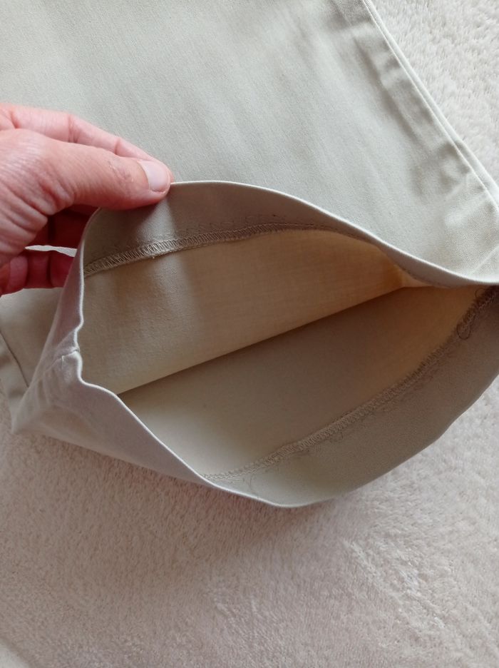 Pantalon droit beige. Shesan 42 - photo numéro 7