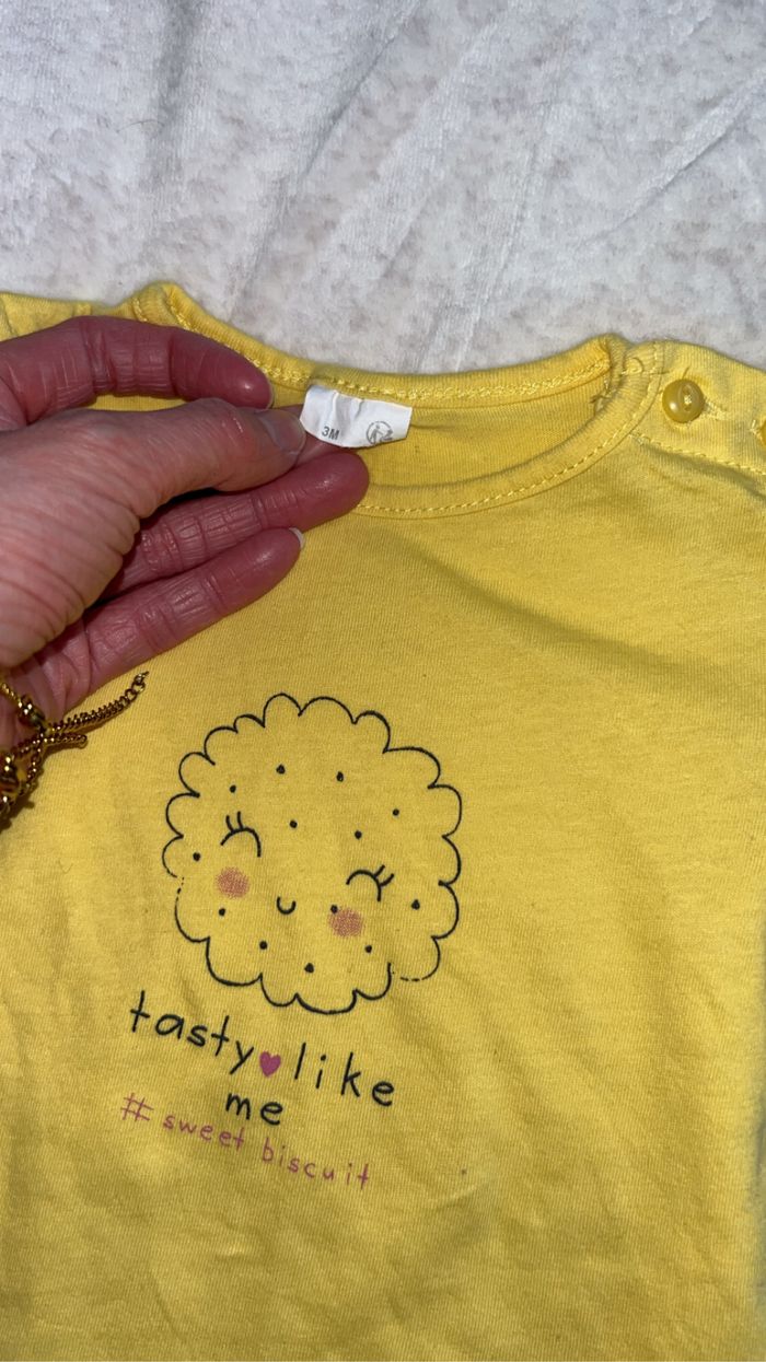 Haut T-Shirt manches courtes bébé fille Taille 3 mois - photo numéro 2