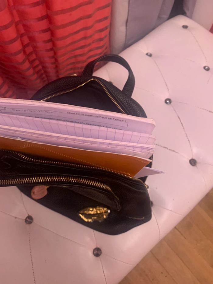 Très jolie sac à dos - photo numéro 8