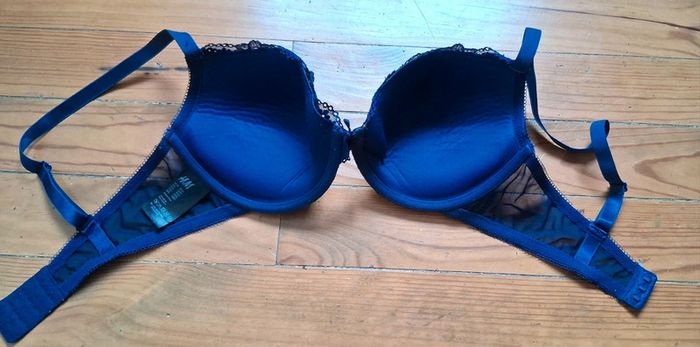 Soutien gorge femme H&M taille 80 D - photo numéro 4