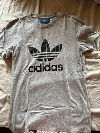 T shirt adidas t XS