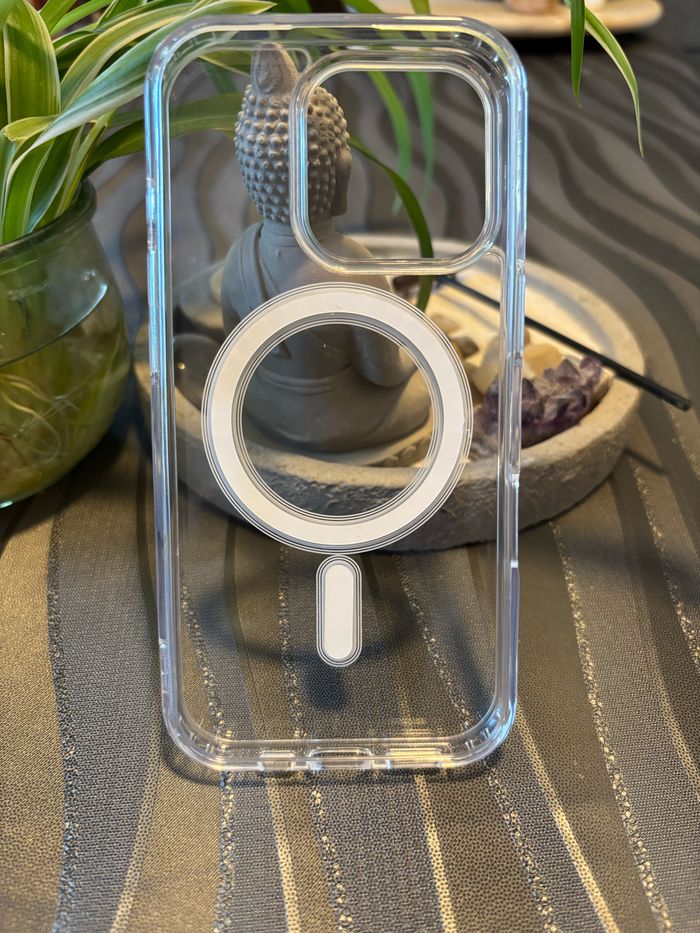 Coque iPhone 16 pro - photo numéro 2