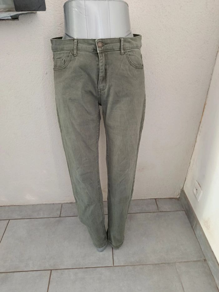 Pantalon kaki femme Kiabi taille 42