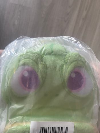 Loungefly pascal peluche