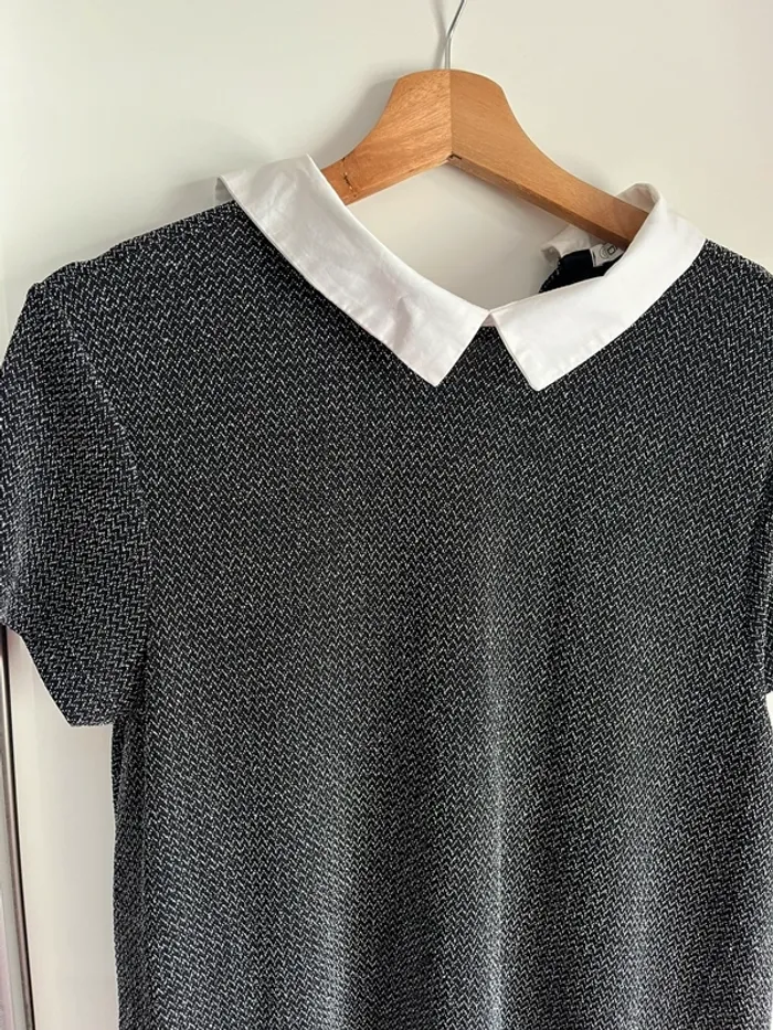 Petite robe pailleté avec col - photo numéro 2