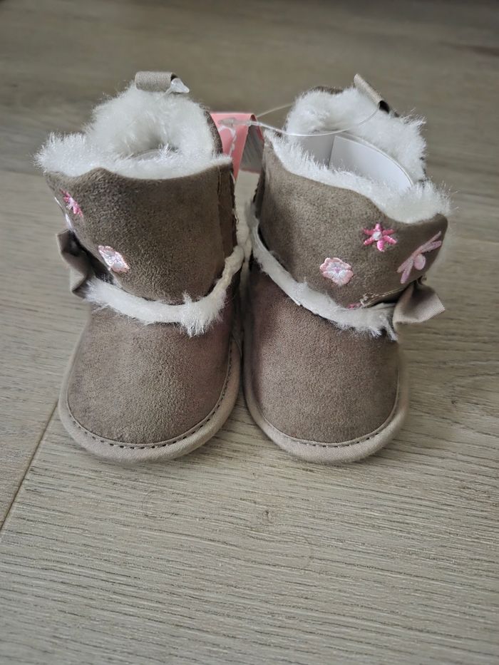 Chaussures bébé fille - photo numéro 2