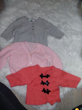 Lot gilet 3 mois