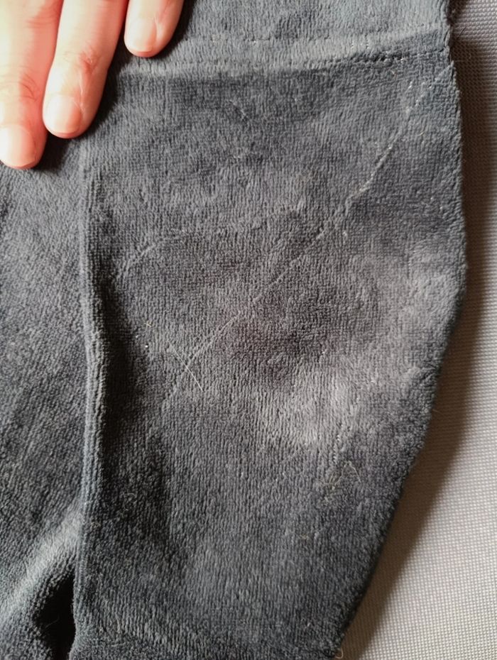Pyjama velours dinausore 🎮 Taille 8 ans - photo numéro 4