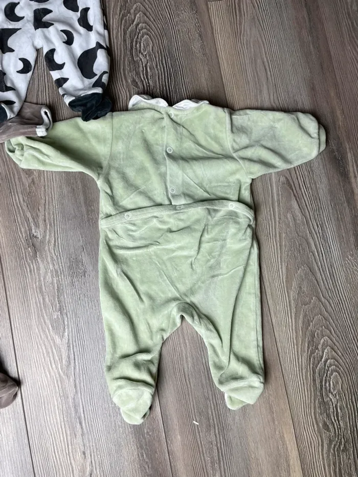 Lot pyjamas - photo numéro 7