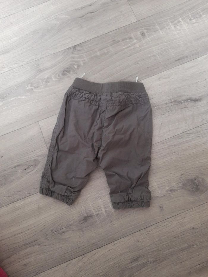 Pantalon 3 mois - photo numéro 2