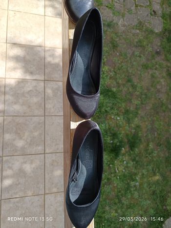 Chaussures compensées T.39