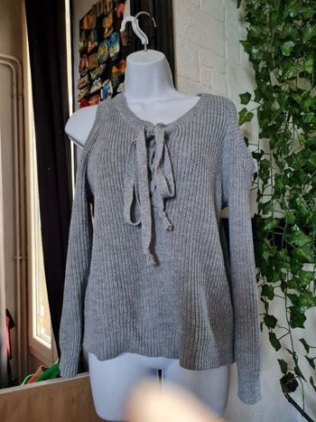 Pull épaules dénudées