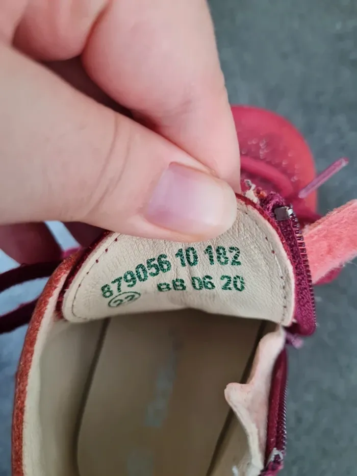 Chaussure kickers taille 22 - photo numéro 7