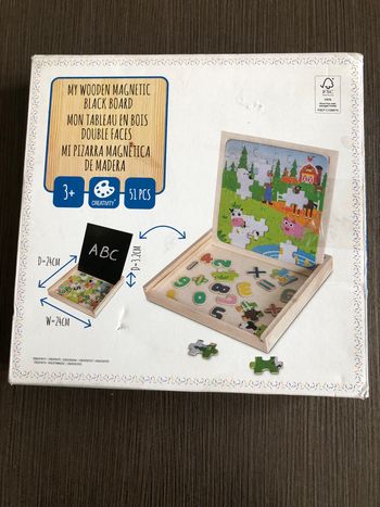 tableau en bois avec lettres alphabet des 3 ans 