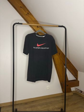 T-shirt Nike