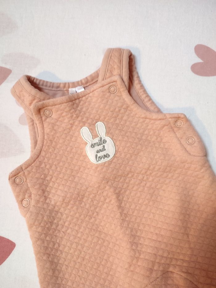 Salopette bébé fille - 1 mois - Très bon état - Orchestra - photo numéro 4